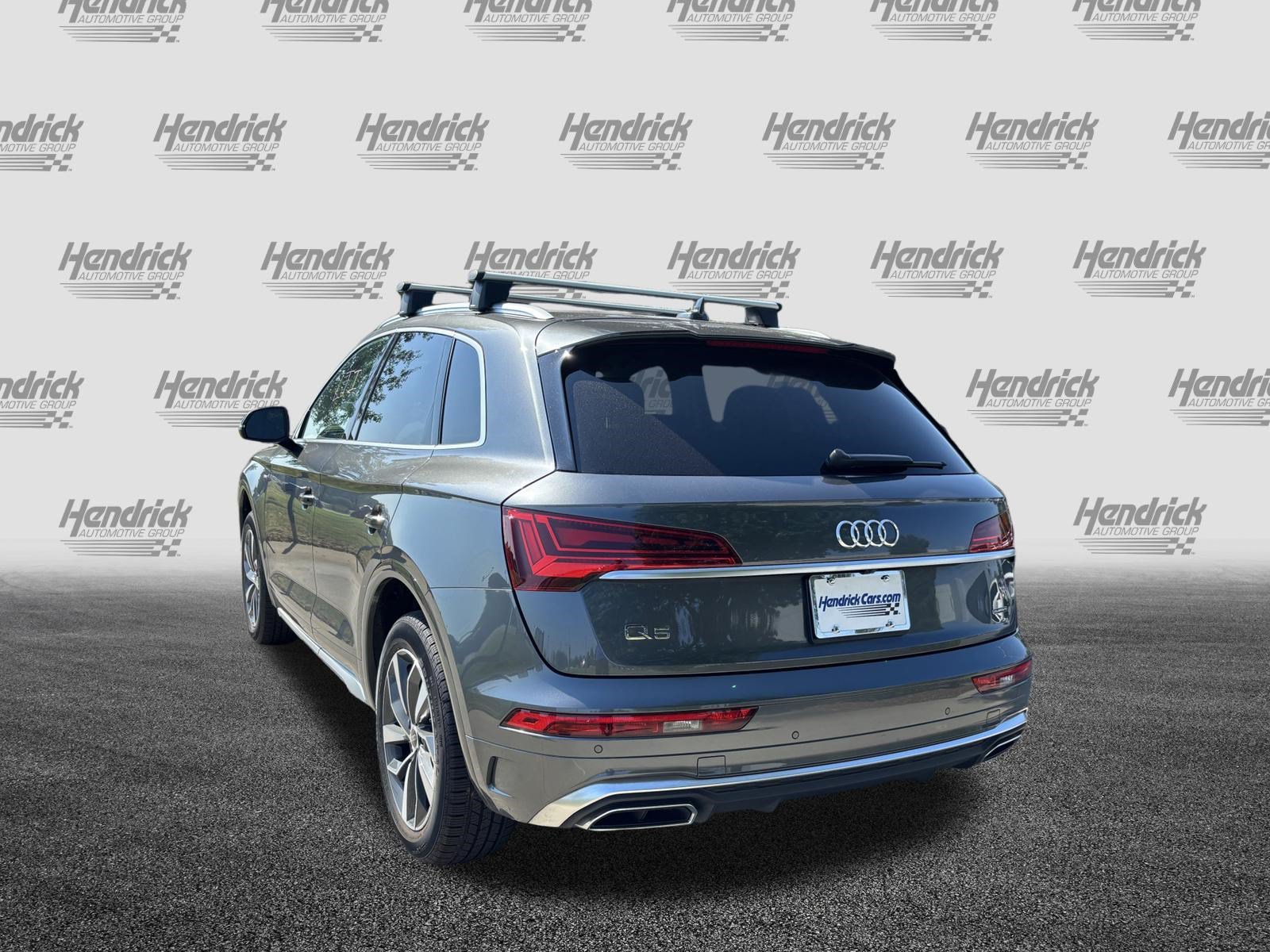 Used 2023 Audi Q5 2.0T Premium Plus w/ Premium Plus Package AWD/4WD image 8