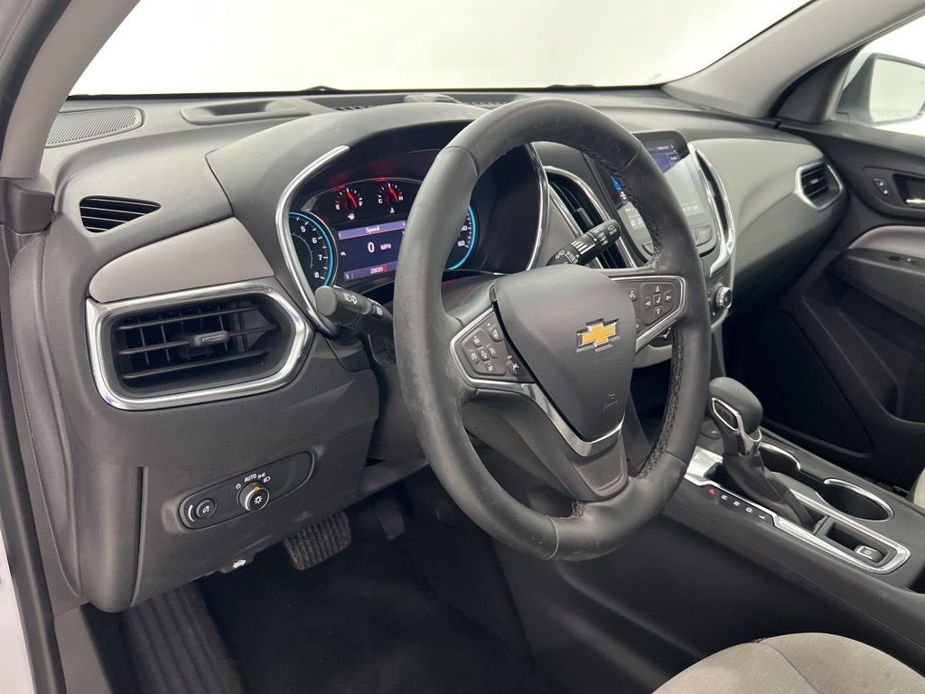 Used 2024 Chevrolet Equinox LT FWD image 9