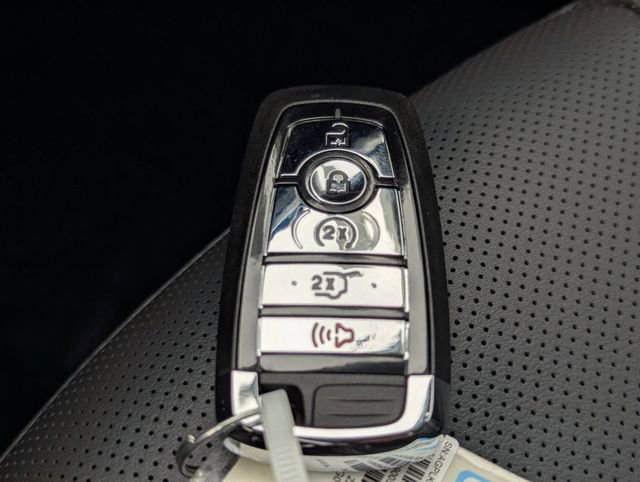 New 2026 Lincoln Aviator 2WD w/ Jet Appearance Package image 27