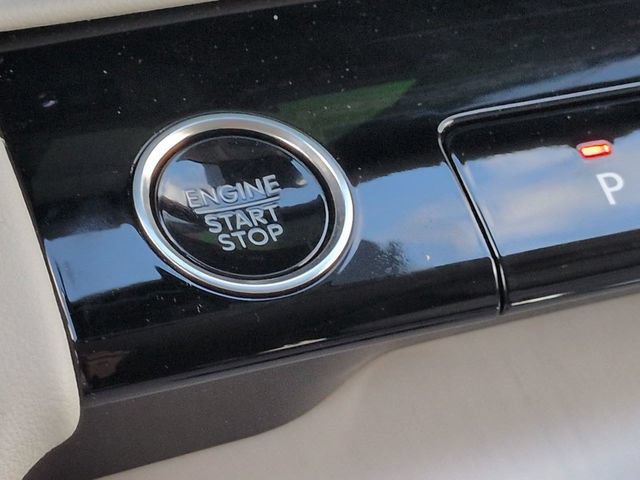 New 2026 Lincoln Navigator L Reserve AWD/4WD image 27