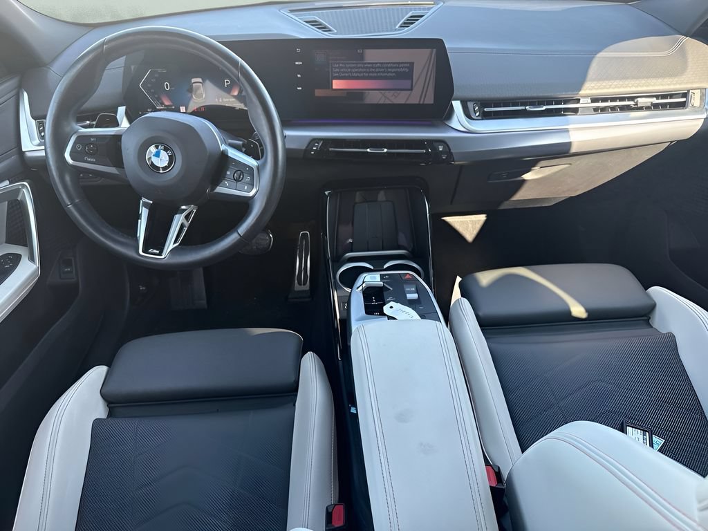 Used 2025 BMW X2 xDrive28i AWD/4WD image 10