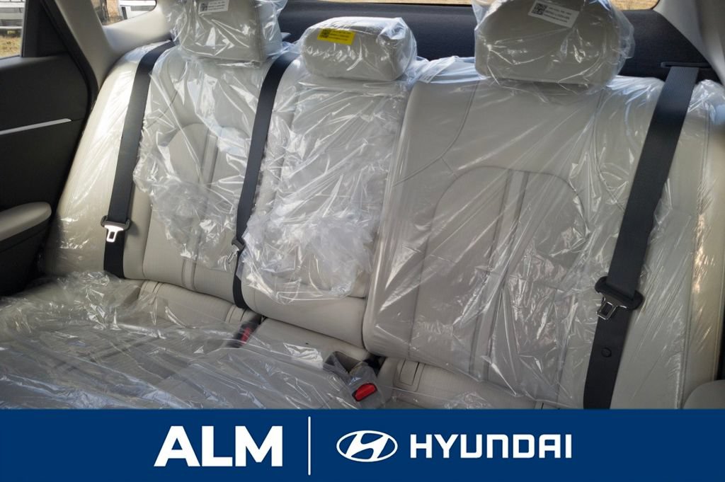New 2025 Hyundai Sonata SEL FWD image 15
