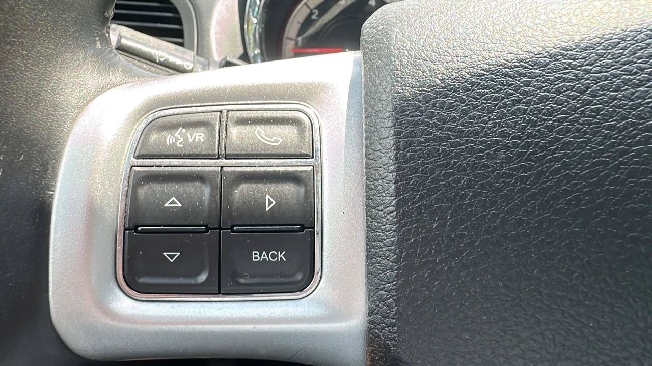 Used 2018 Dodge Grand Caravan GT FWD image 37