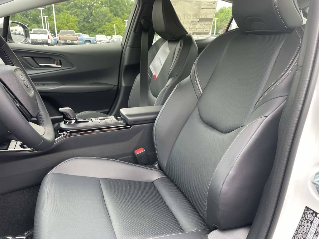 New 2026 Toyota Prius Plug-In Hybrid FWD image 22