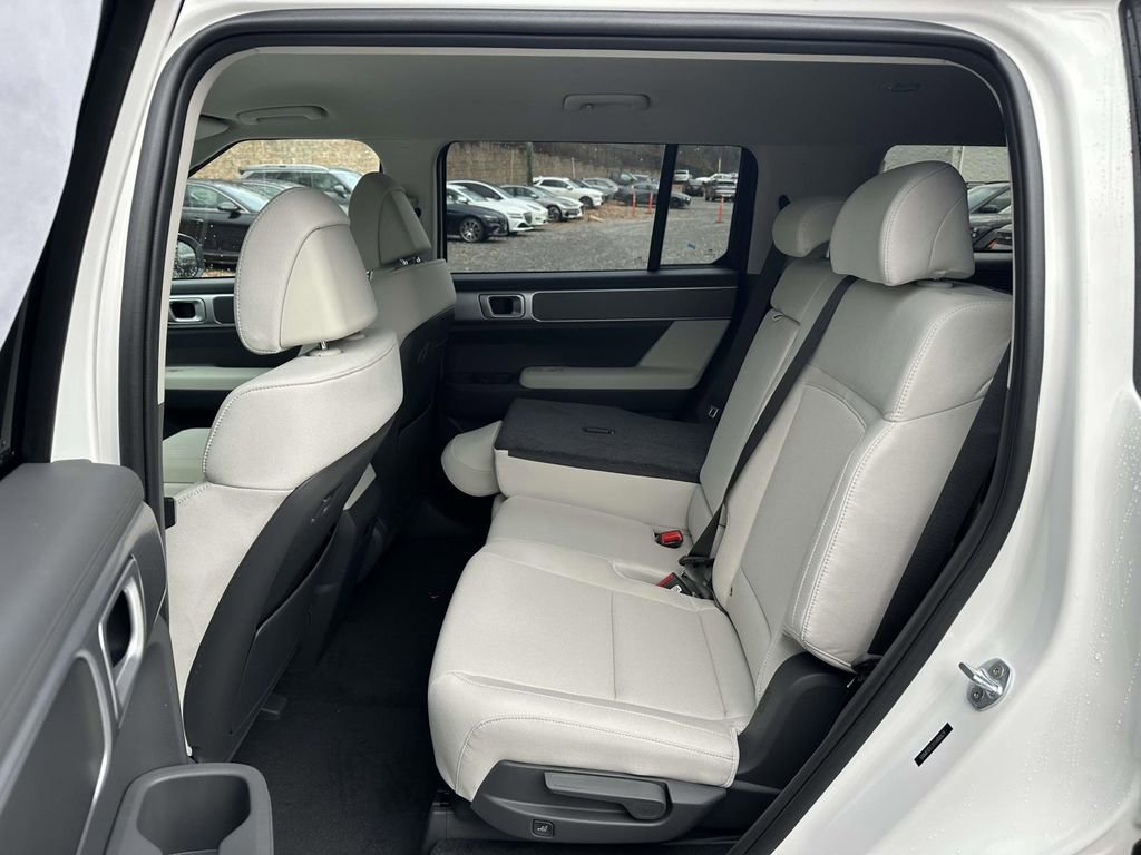 New 2026 Hyundai Santa Fe SE AWD/4WD image 13