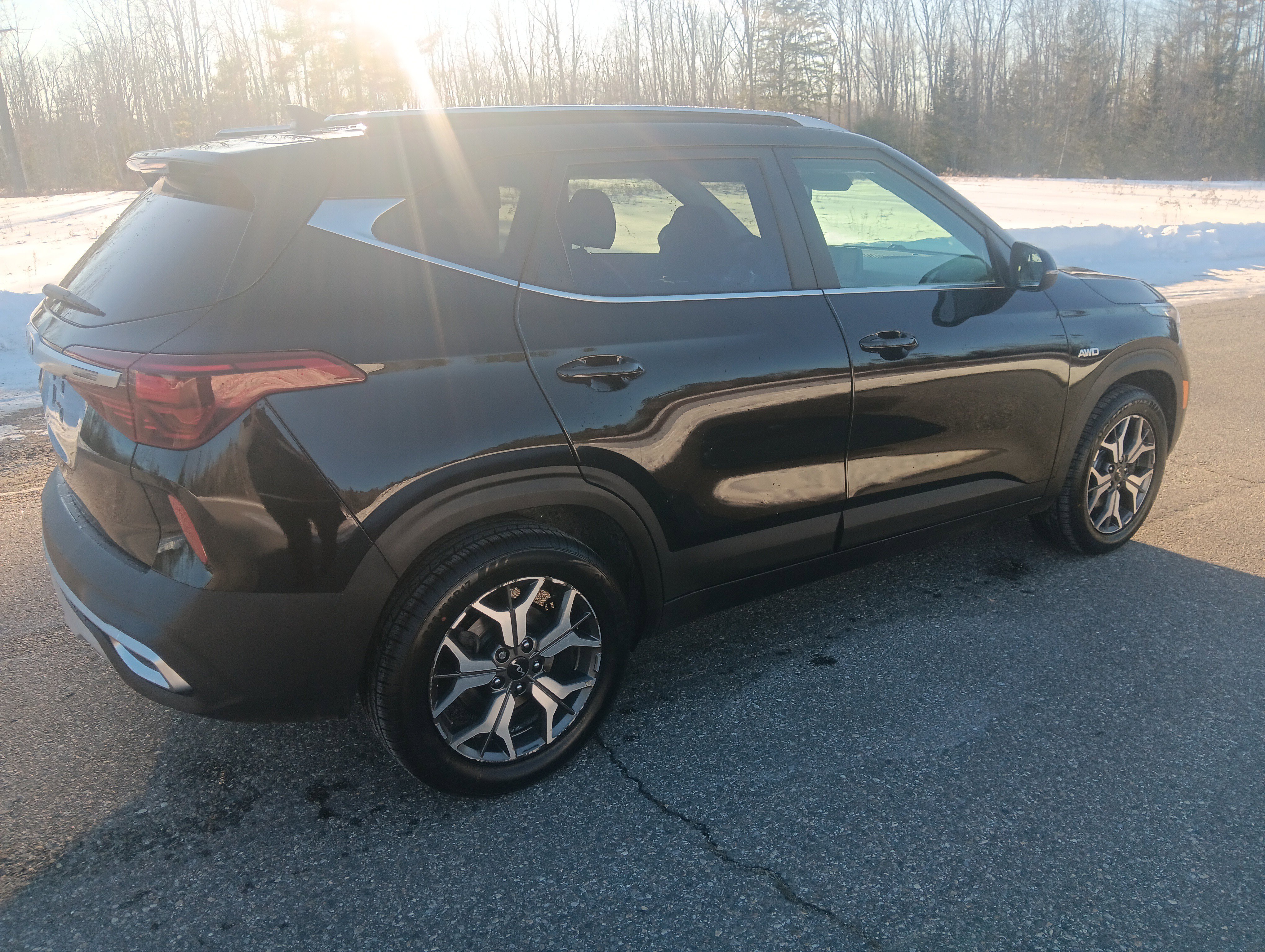 Used 2023 Kia Seltos EX image 5