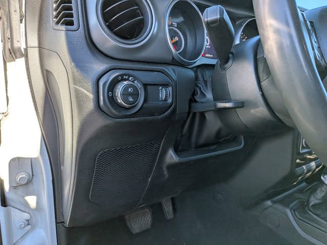 Used 2023 Jeep Gladiator Sport image 16