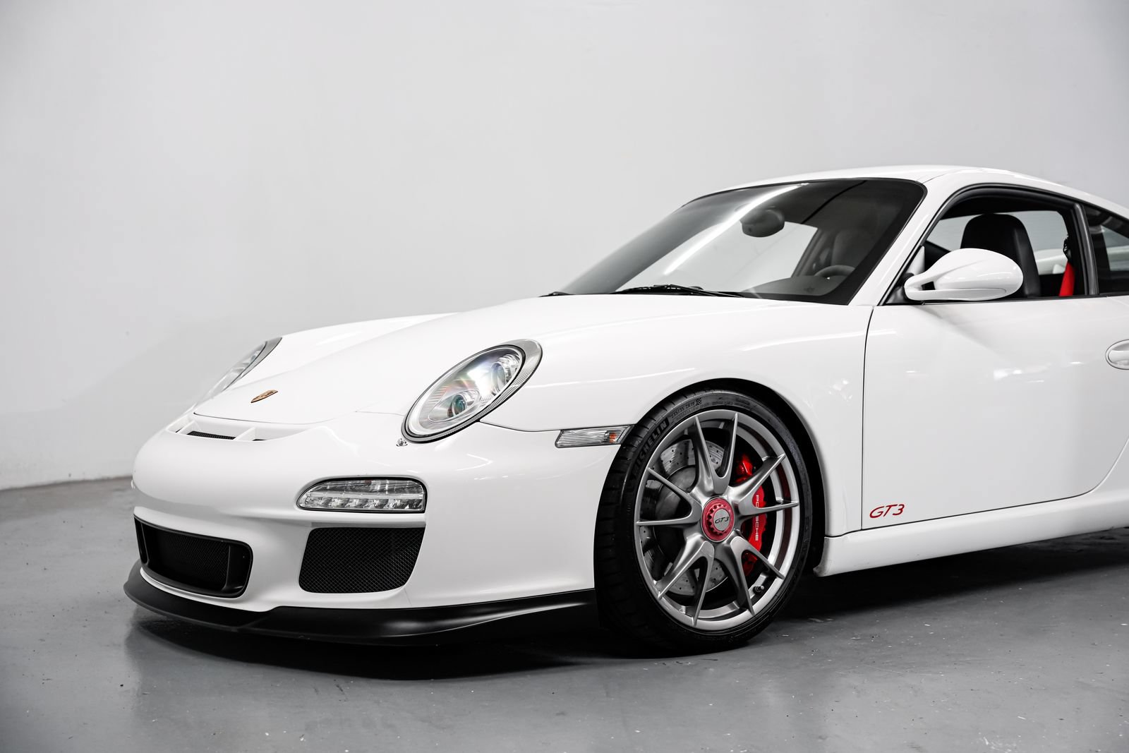 Used 2010 Porsche 911 GT3 RWD image 29