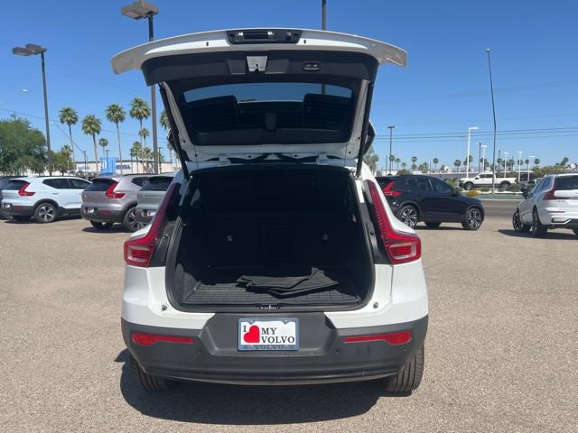 New 2026 Volvo XC40 B5 Plus w/ Climate Package AWD/4WD image 30