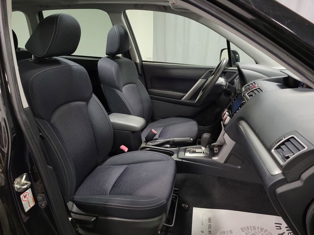 Used 2018 Subaru Forester 2.5i Premium w/ All-Weather Package image 27