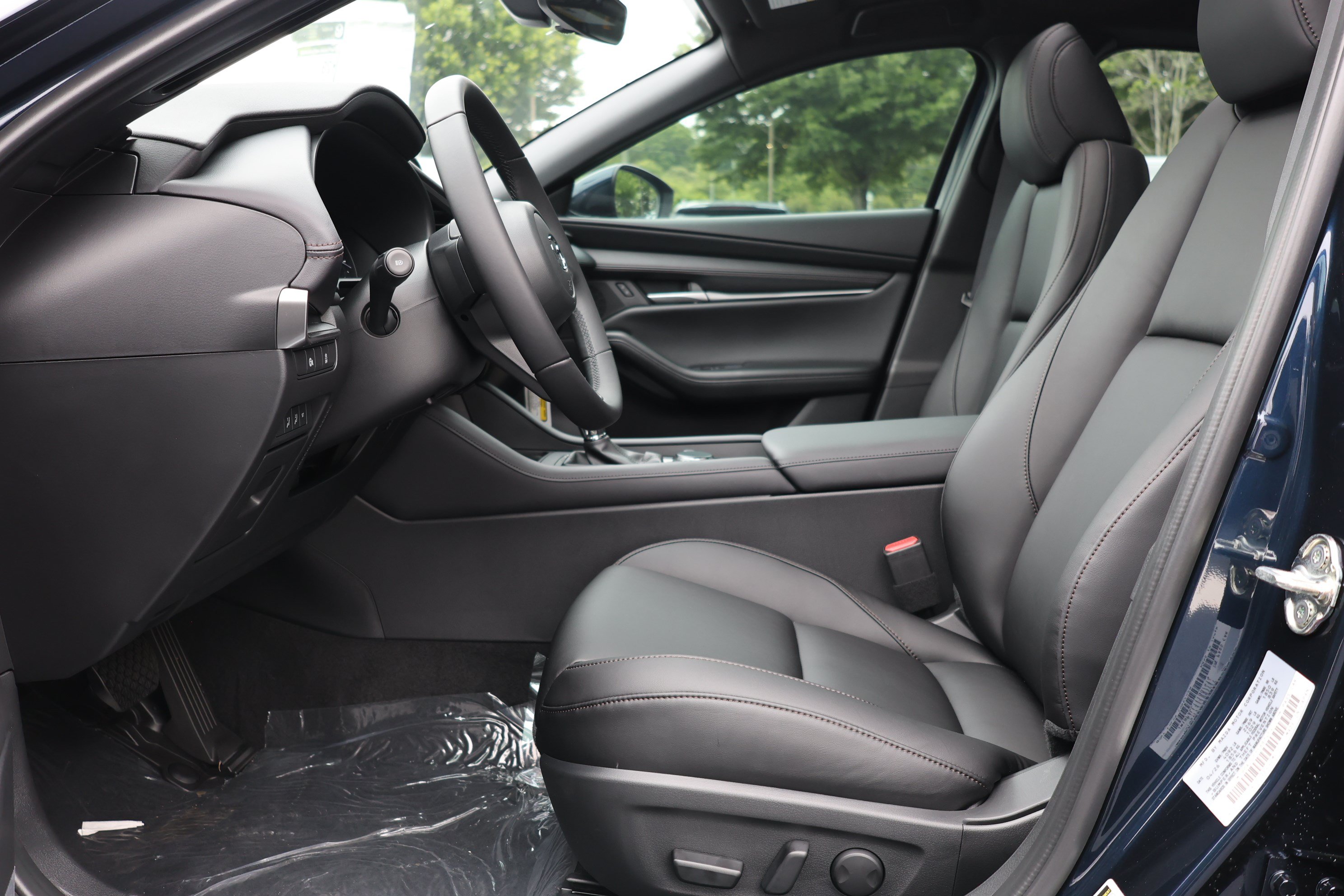 New 2026 MAZDA MAZDA3 s FWD image 9