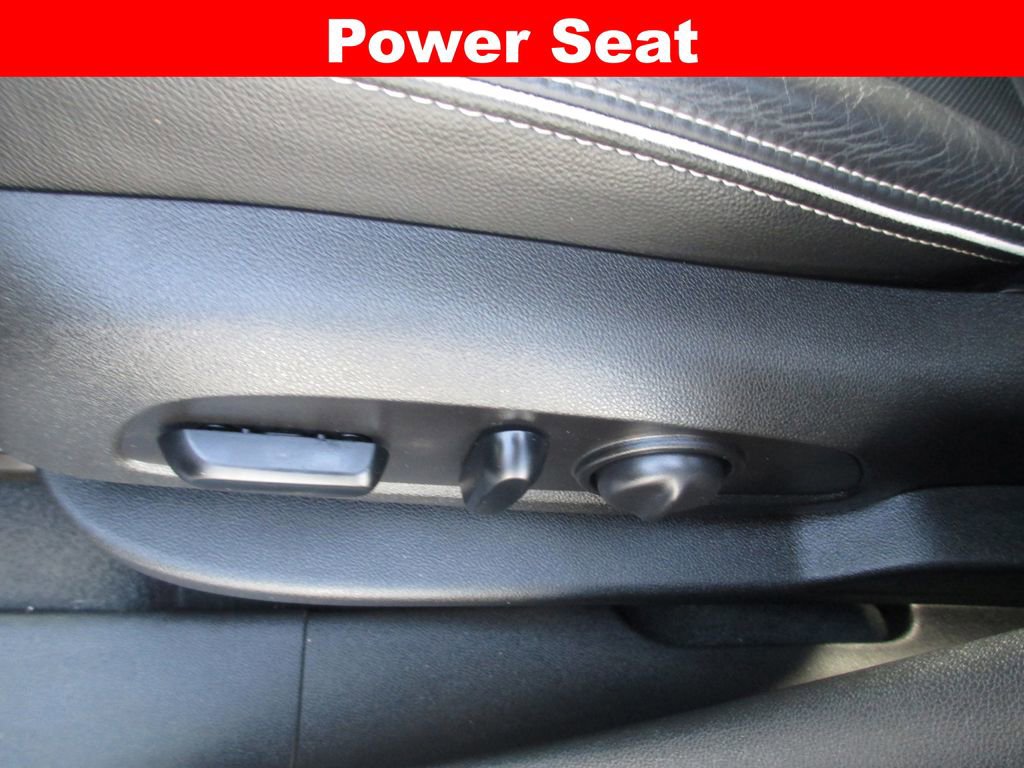 Used 2018 GMC Terrain Denali w/ Advanced Safety Package image 25