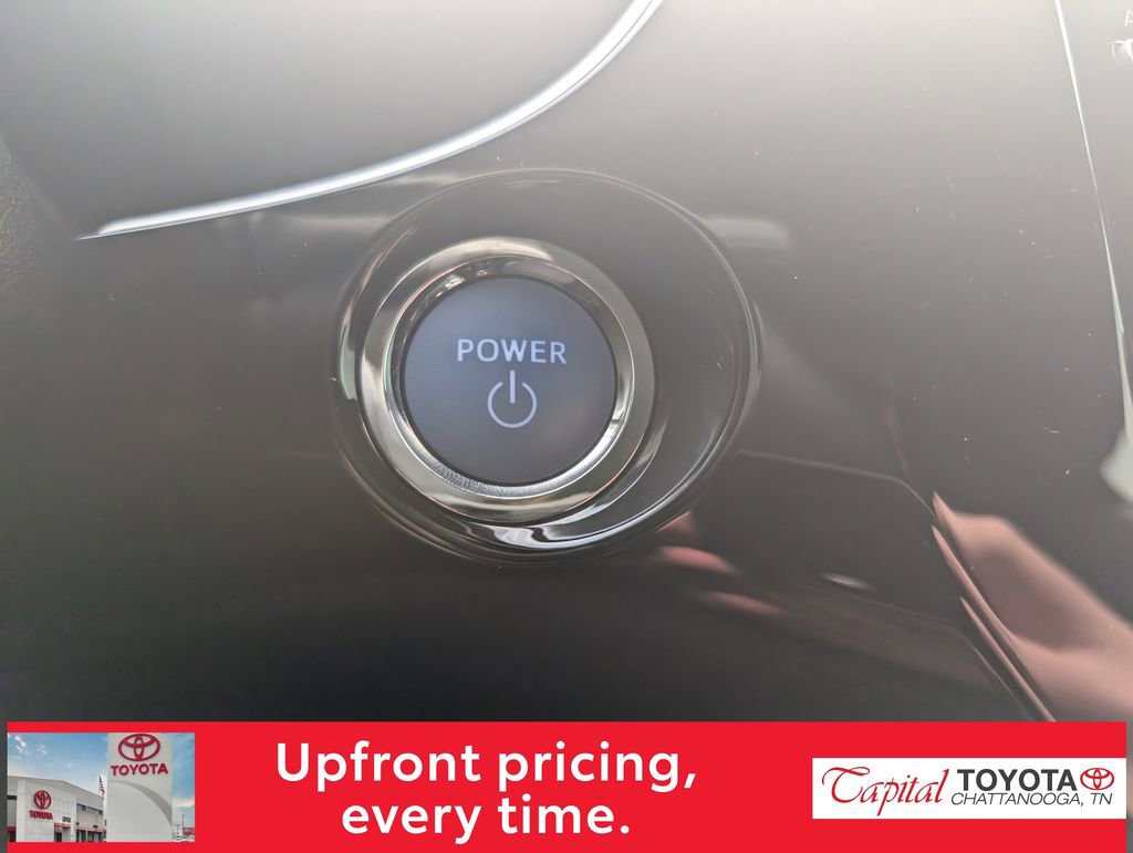 Used 2022 Toyota Prius Nightshade image 21