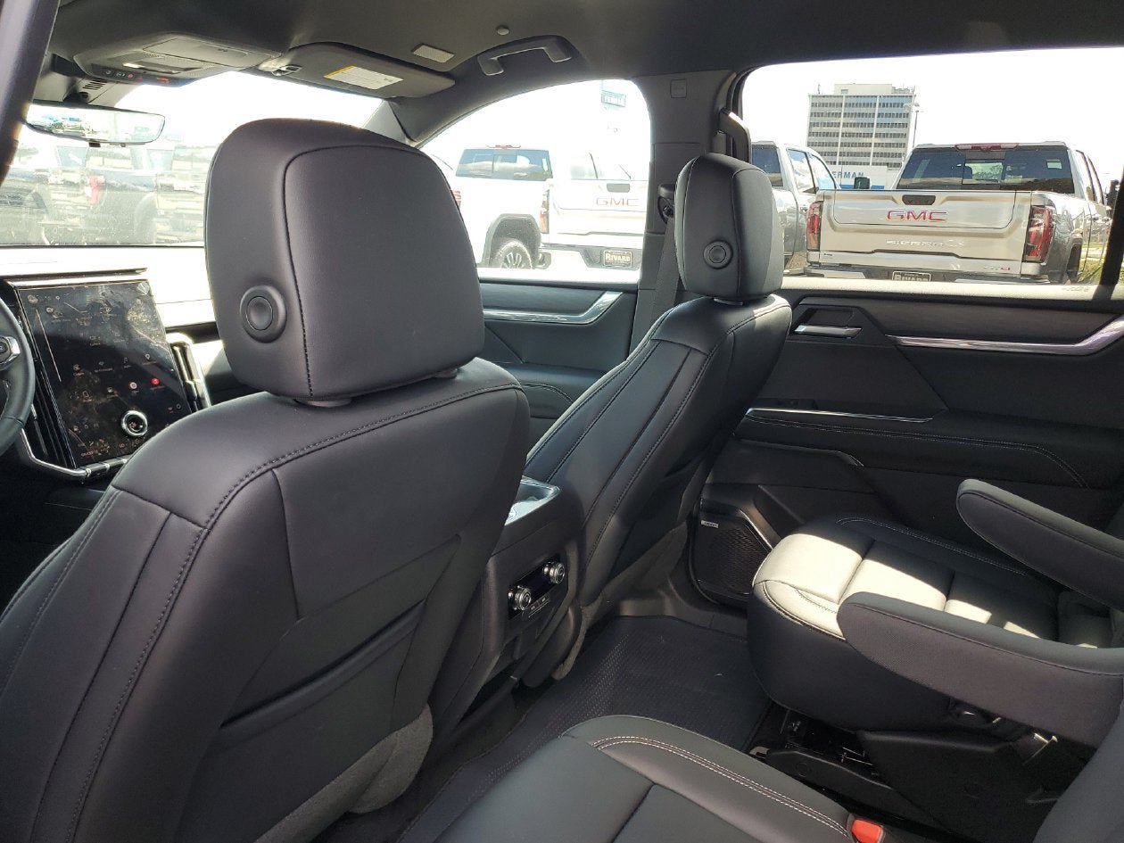 New 2026 GMC Acadia Elevation w/ Elevation Premium Package FWD image 10