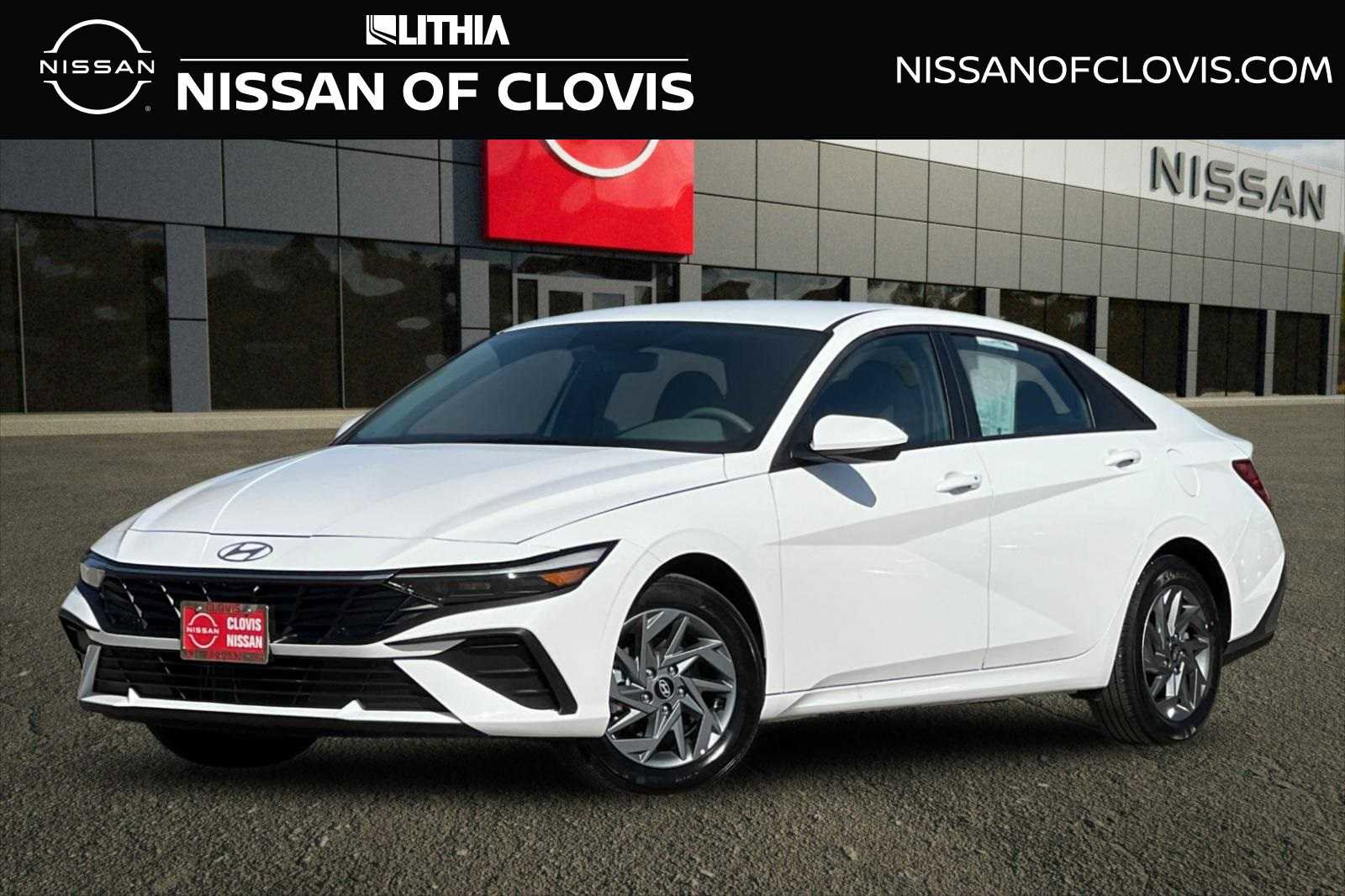 Used 2026 Hyundai Elantra Blue image 1