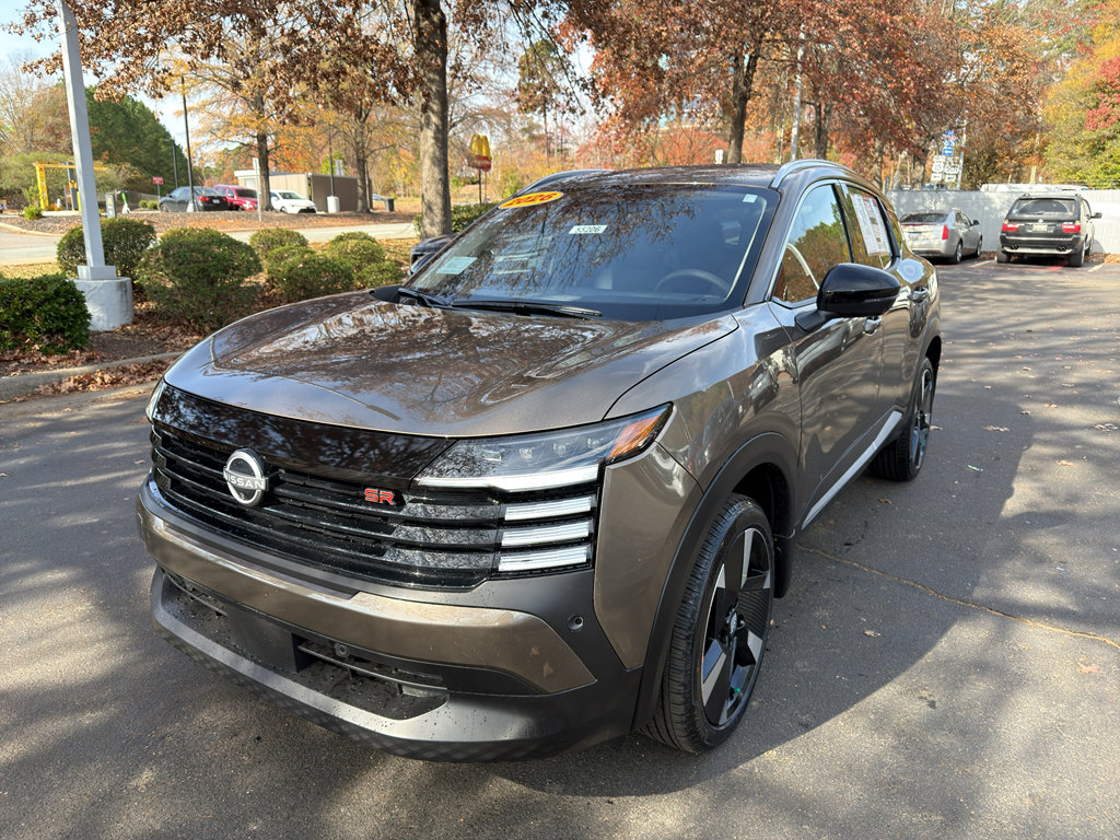 New 2026 Nissan Kicks SR w/ SR Premium Package image 3