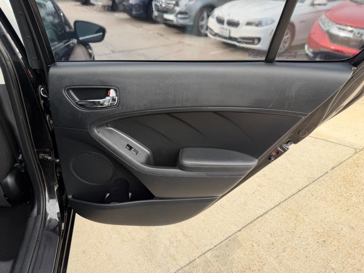 Used 2014 Kia Forte EX image 34