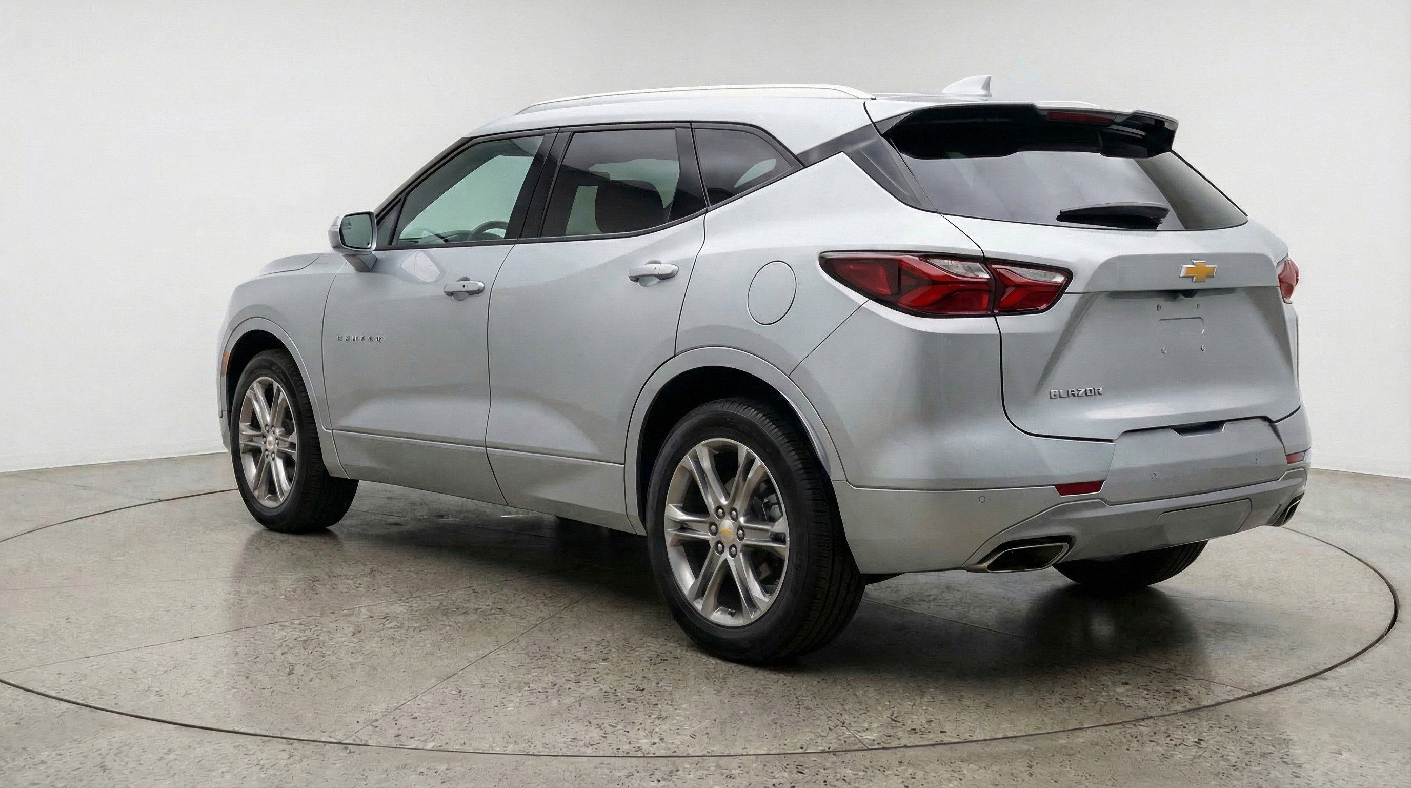 Used 2025 Chevrolet Blazer LT image 6