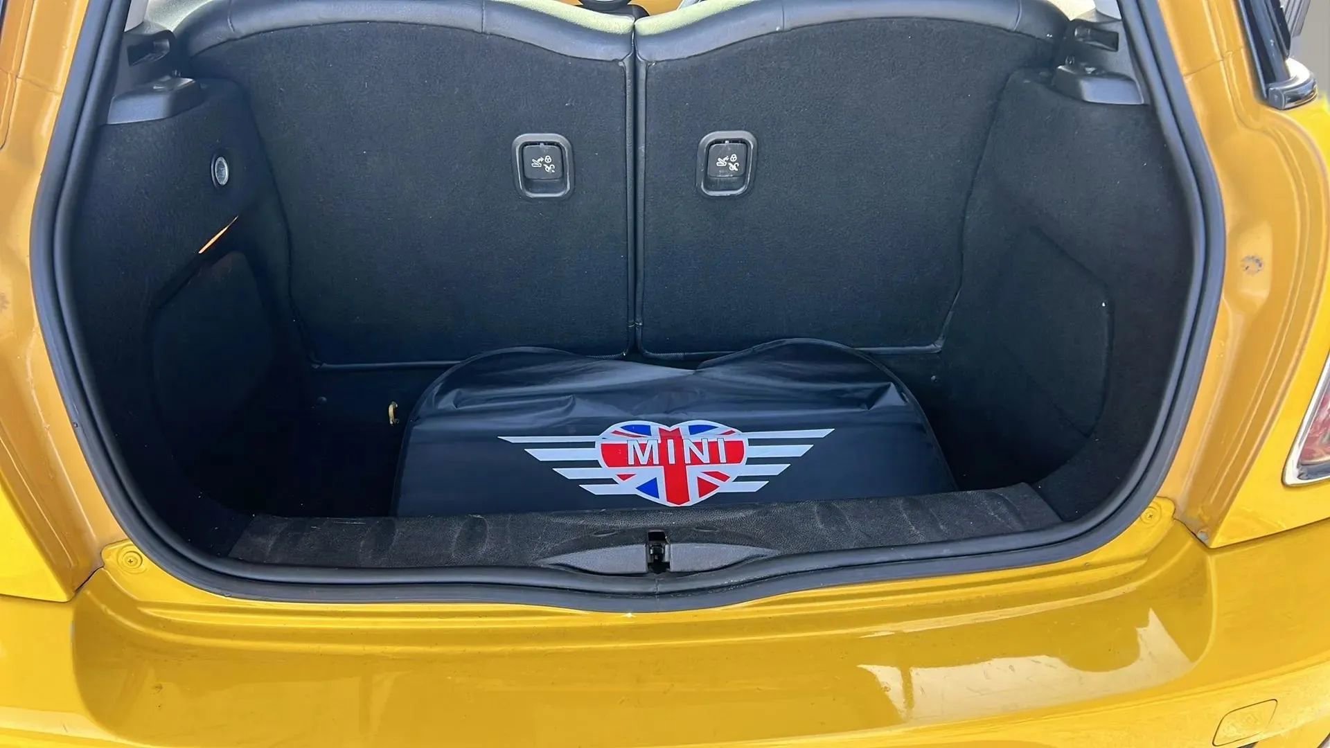 Used 2008 MINI Cooper S image 12