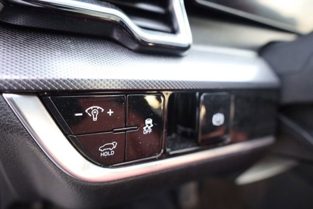 Certified 2025 Kia Sportage SX image 19