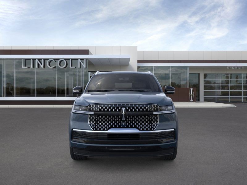 New 2026 Lincoln Navigator Reserve image 6