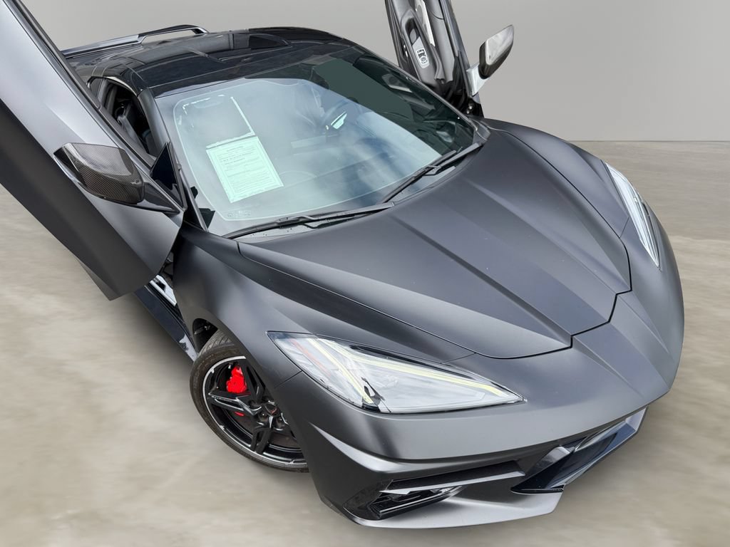Used 2021 Chevrolet Corvette Stingray Premium Cpe w/ Z51 Performance Package RWD image 30