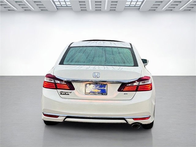 Used 2017 Honda Accord EX image 6