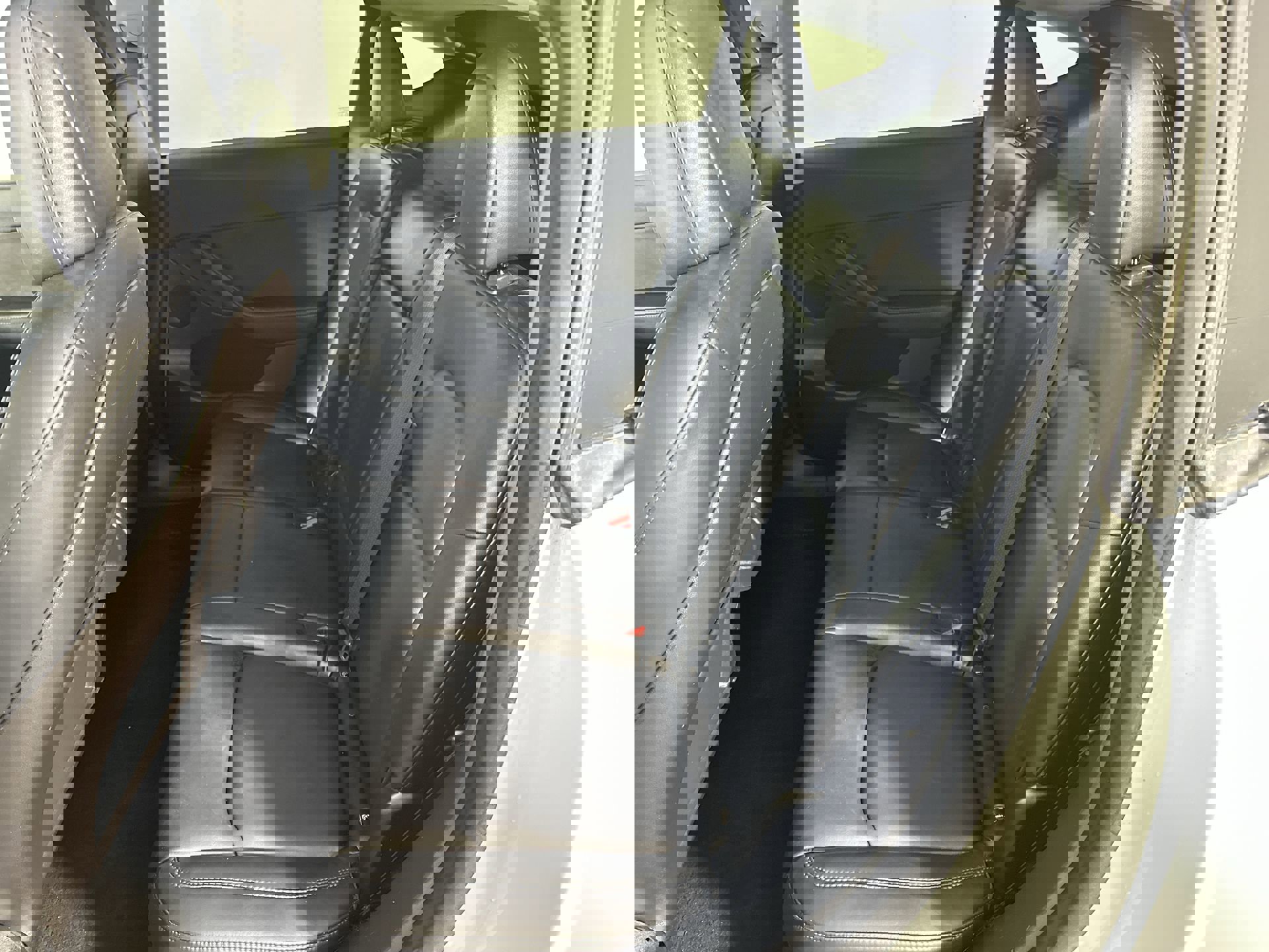 Used 2020 Tesla Model Y Long Range image 27