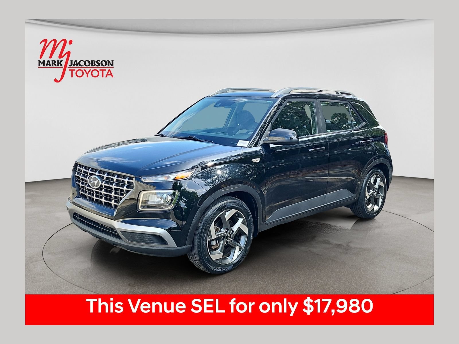 Used 2022 Hyundai Venue SEL FWD image 1