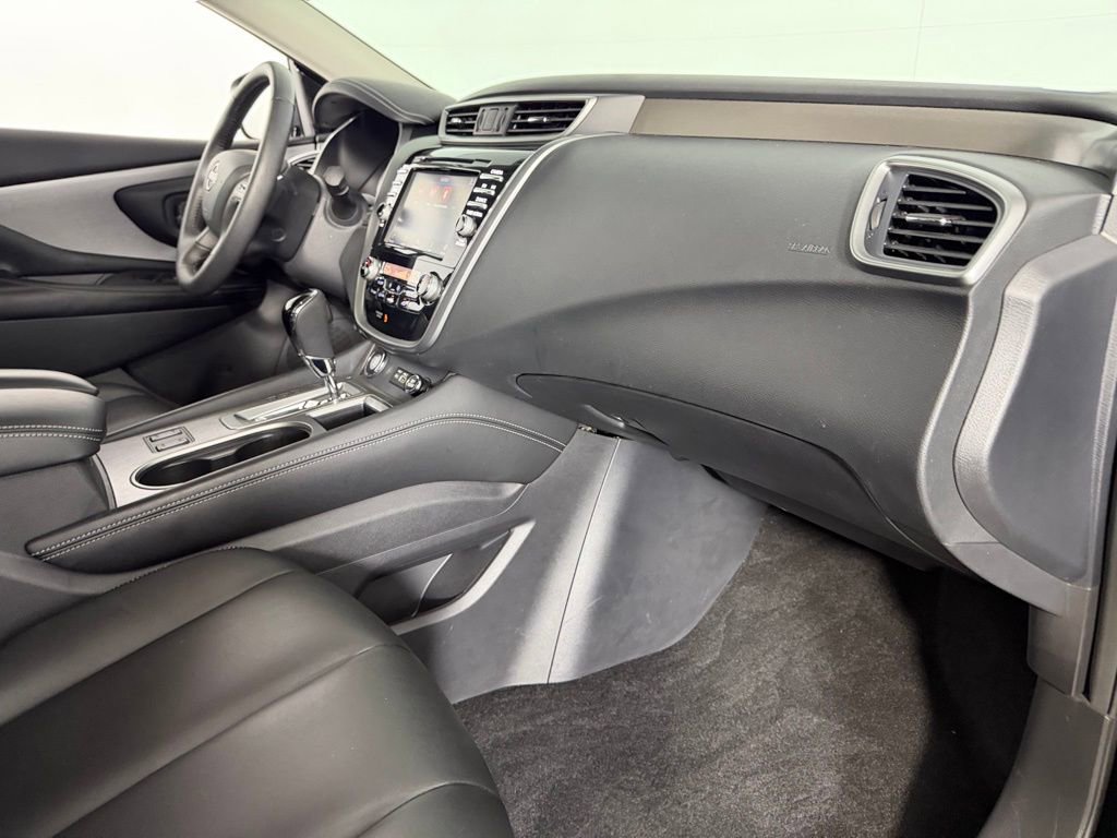 Used 2024 Nissan Murano SV w/ SV Midnight Edition Package image 29