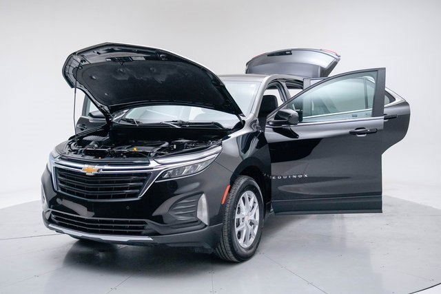 Used 2023 Chevrolet Equinox LT image 17