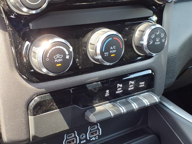 New 2026 RAM 1500 Express AWD/4WD image 20