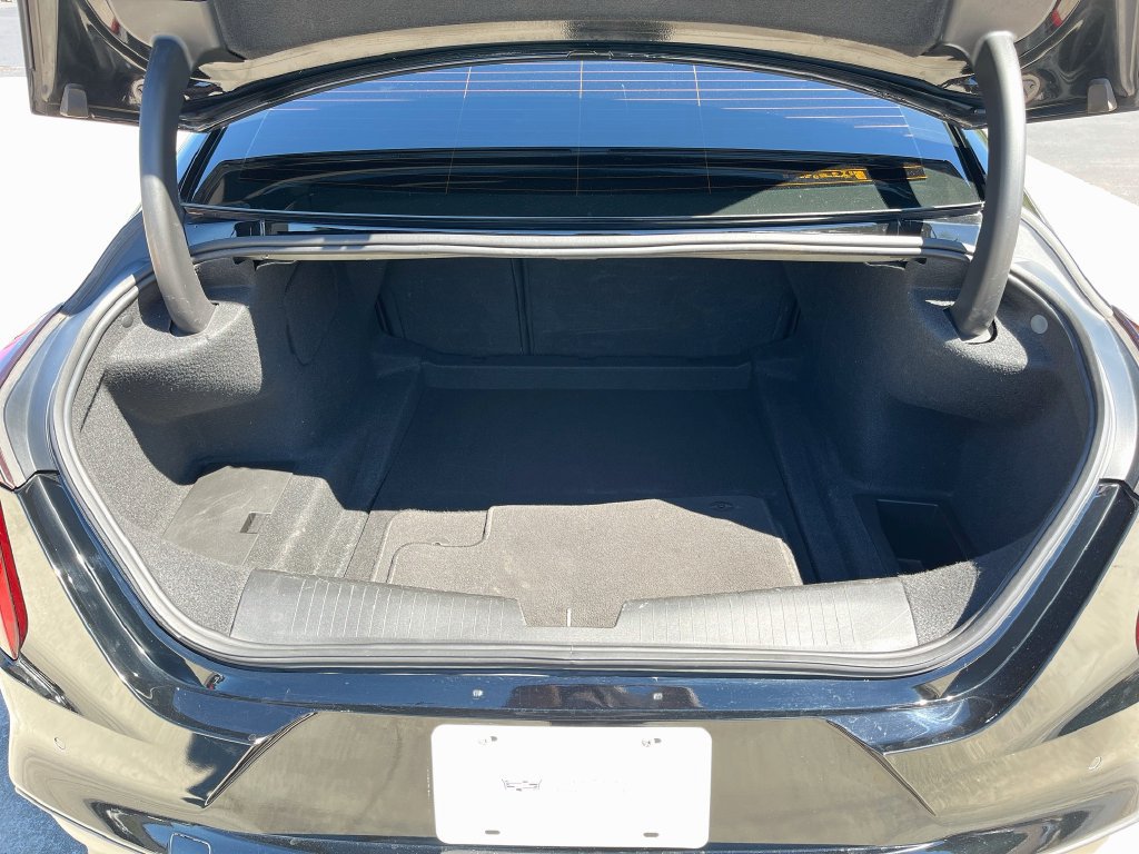 Certified 2023 Cadillac CT4 Premium Luxury RWD image 32