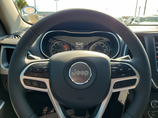 Used 2022 Jeep Cherokee Latitude AWD/4WD image 20