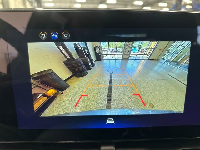 Used 2025 Chevrolet Equinox LT AWD/4WD image 26