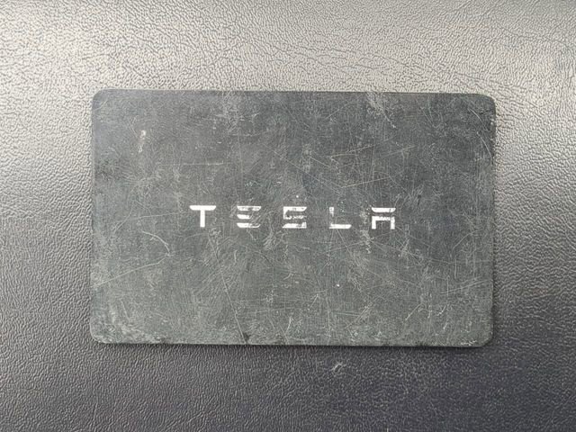 Used 2022 Tesla Model Y Performance image 33