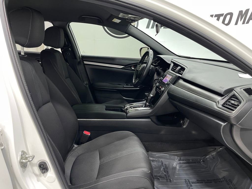 Used 2017 Honda Civic Sport image 29