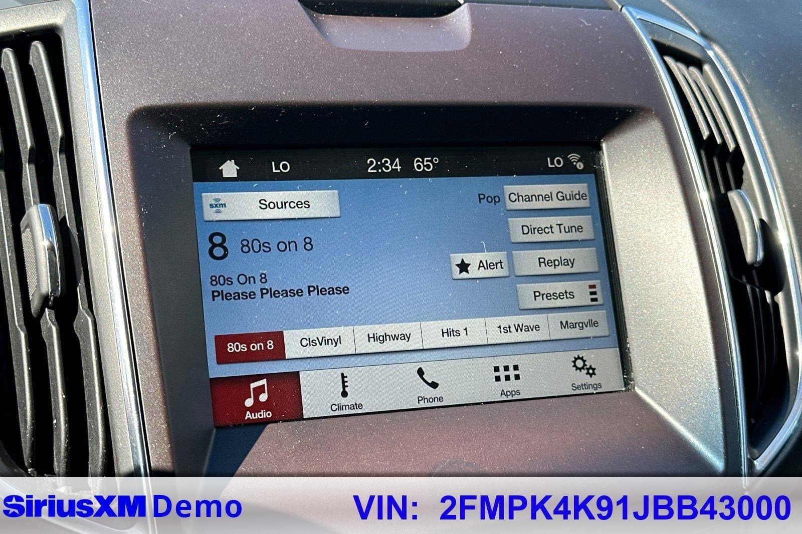 Used 2018 Ford Edge Titanium image 35