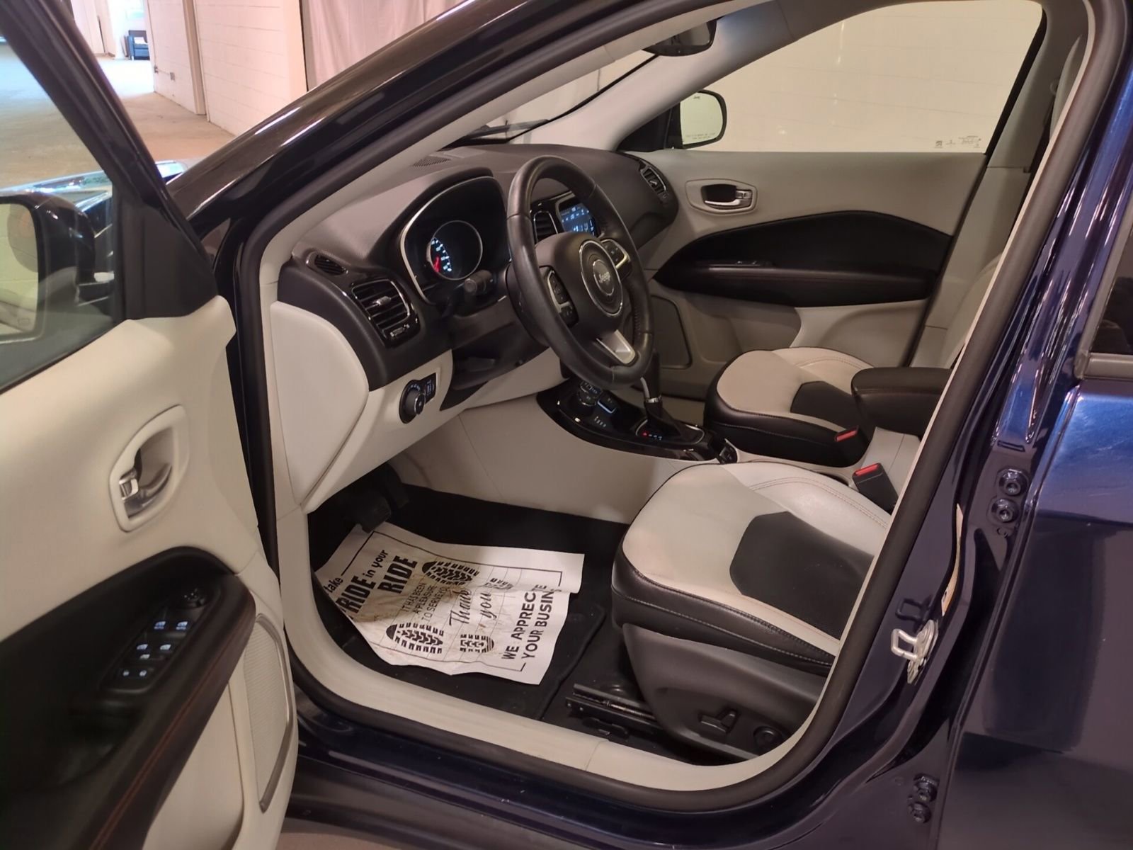 Used 2018 Jeep Compass Limited image 16