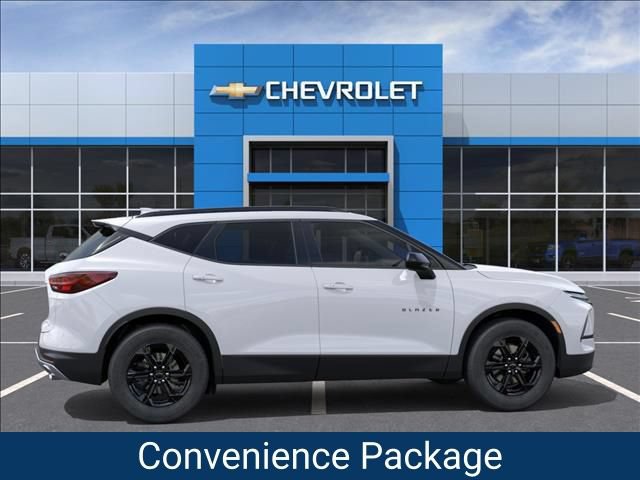 New 2026 Chevrolet Blazer LT w/ Convenience Package FWD image 5