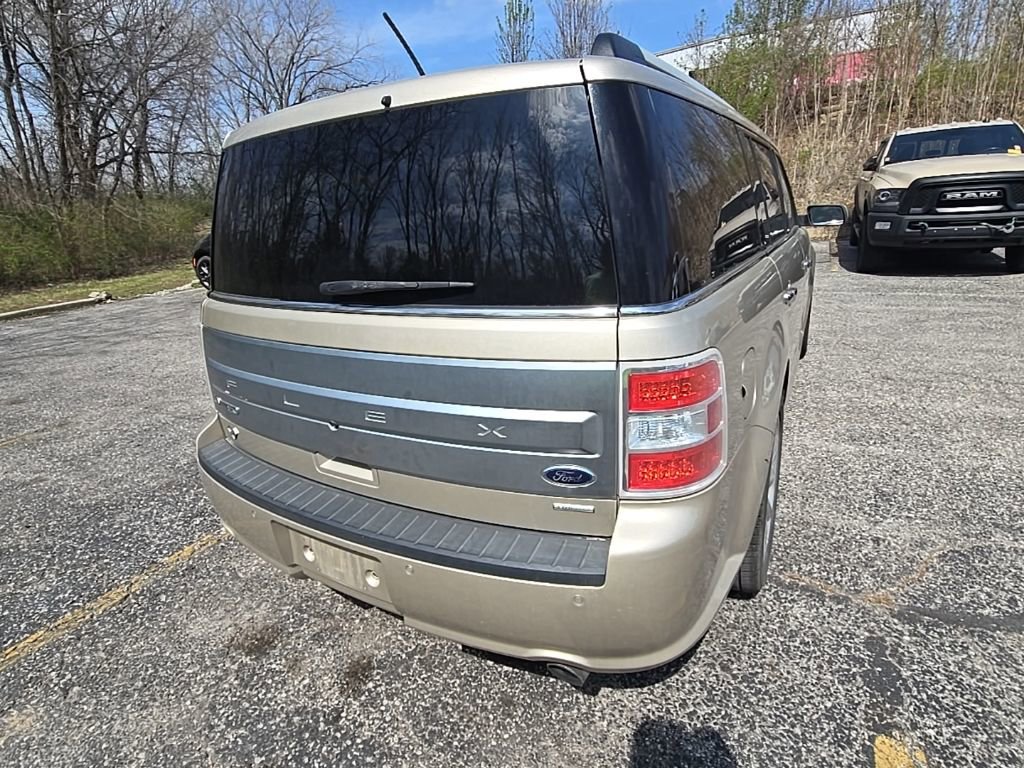 Used 2018 Ford Flex Limited w/ Equipment Group 303A image 7