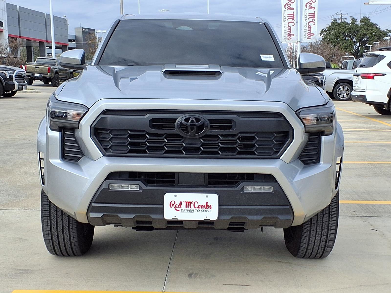 Used 2024 Toyota Tacoma TRD Sport image 2