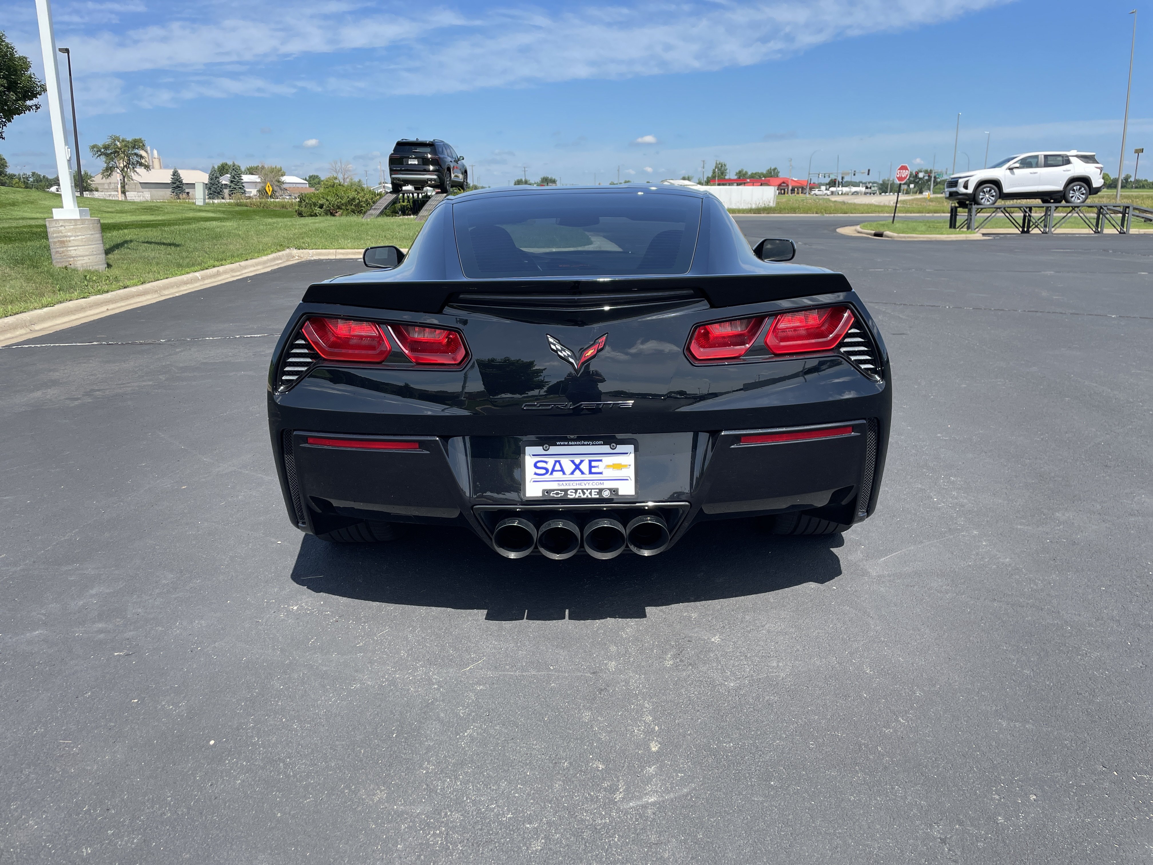 Used 2016 Chevrolet Corvette Stingray Coupe w/ Carbon Flash Badge Package RWD image 4