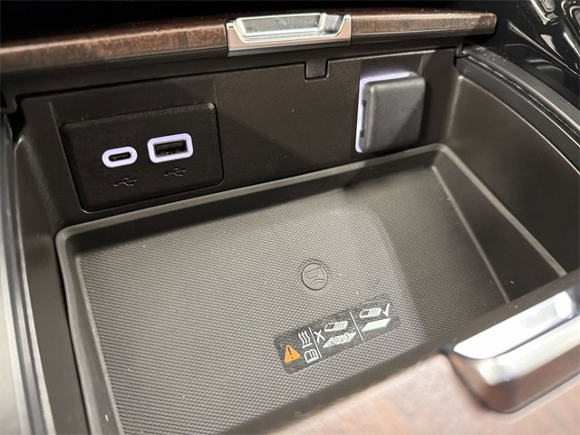 Used 2024 GMC Yukon Denali Ultimate image 30