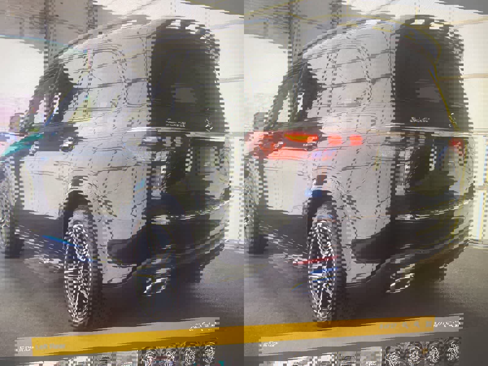 Used 2025 Mercedes-Benz GLS 450 4MATIC w/ AMG Line Exterior image 7