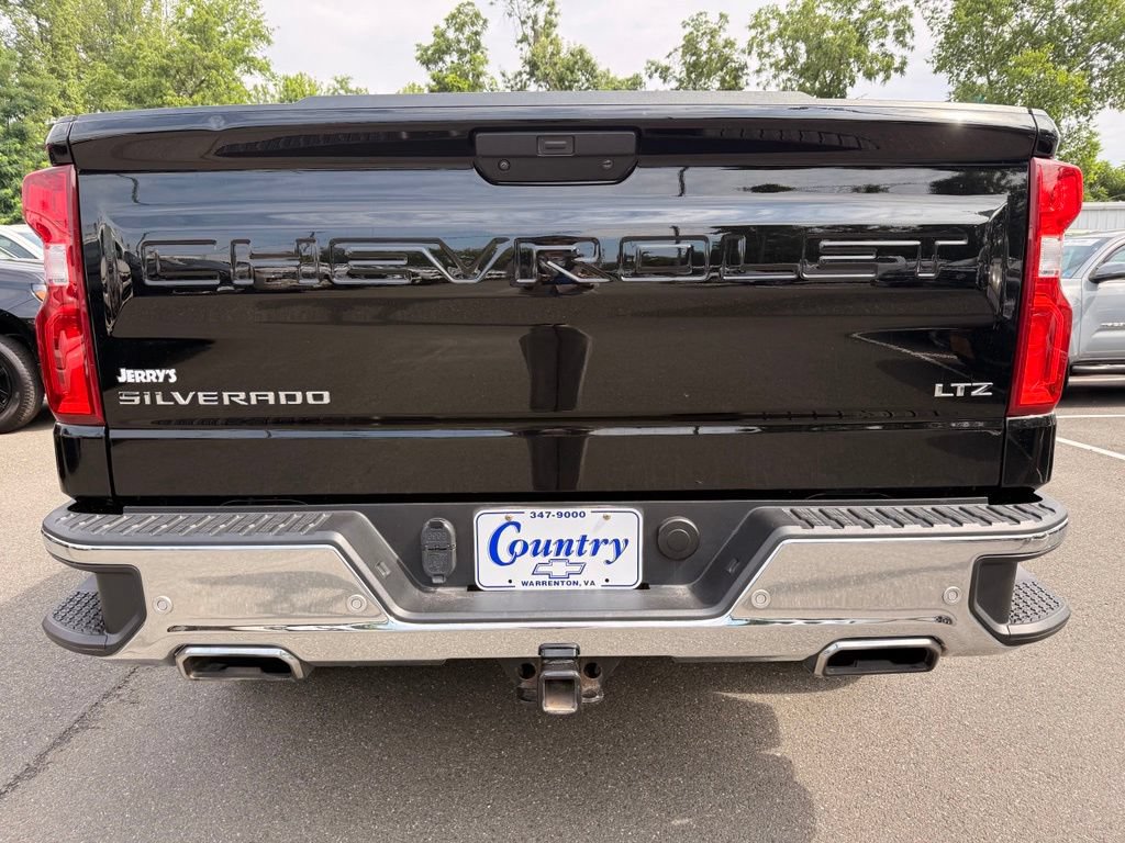 Used 2019 Chevrolet Silverado 1500 LTZ w/ LTZ Premium Package AWD/4WD image 7