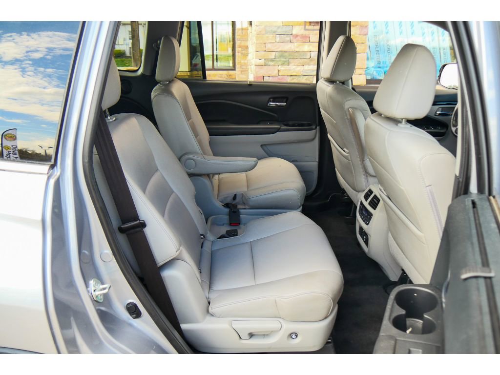 Used 2022 Honda Pilot Touring image 22