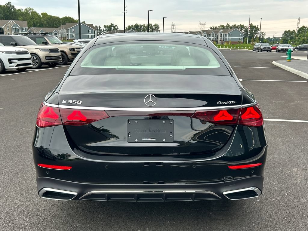 New 2026 Mercedes-Benz E 350 4MATIC Sedan image 6