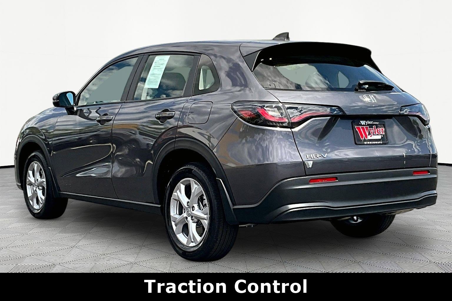 Used 2024 Honda HR-V LX image 4