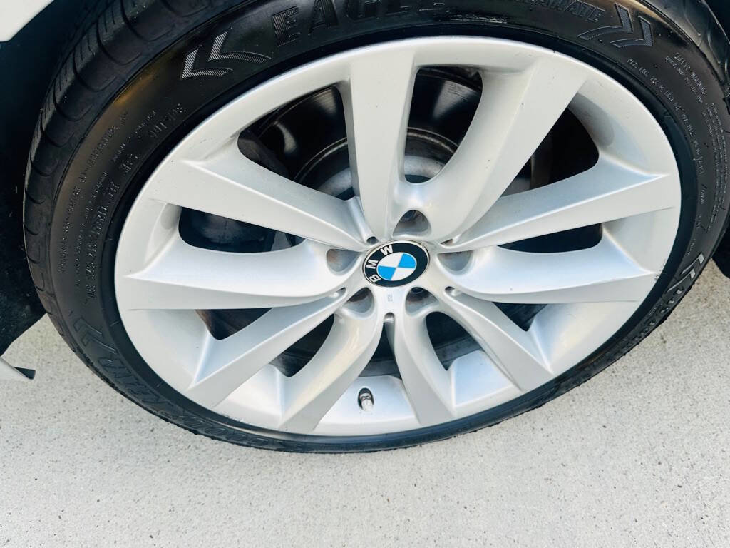 Used 2011 BMW 535i 535i 4dr Sedan image 29